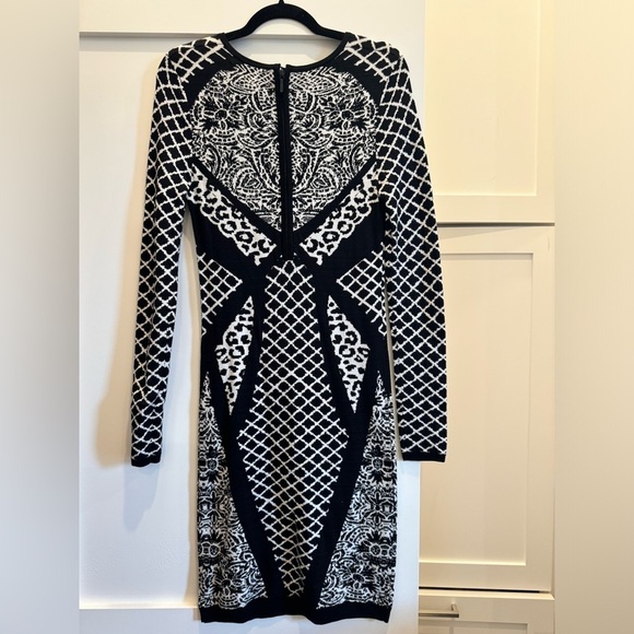 Nicole Miller Dresses & Skirts - Nicole Miller Atelier Sweater Dress